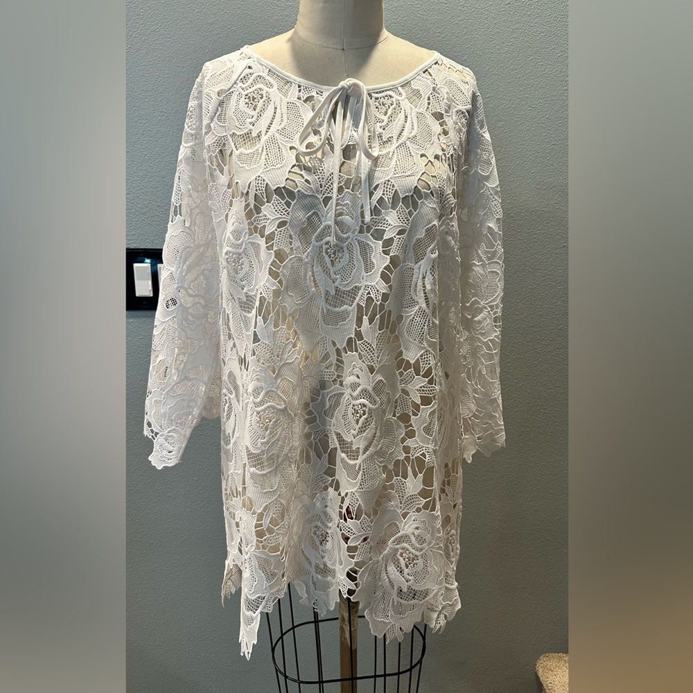 Linea by Louis Dell'Olio White Lace Dress
